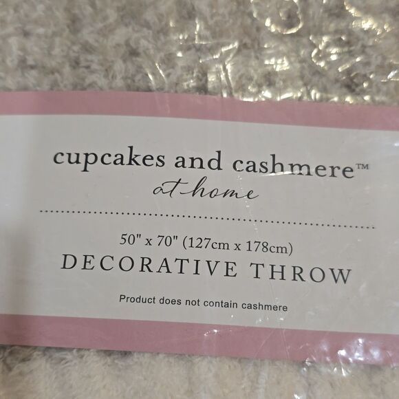 Cupcakes & Cashmere At Home Comfy Decorative Throw Blanket - Picture 5 of 6